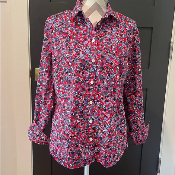 J.Crew Cotton Red and Blue Floral Preppy Button Down Shirt Size M - Picture 2 of 8